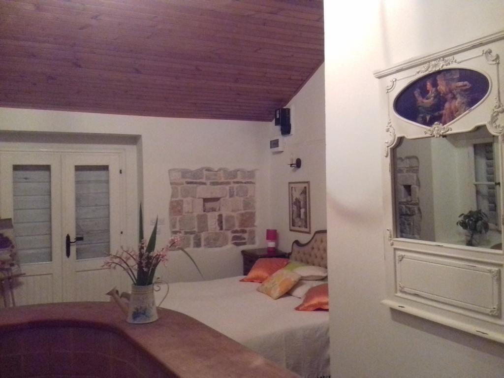 Apartments In Rustic House Risan Dış mekan fotoğraf